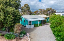 4 Gordon Street, Aldinga Beach, SA 5173