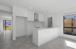 4 Old Gumtree Road, Bellbird Park, Qld 4300