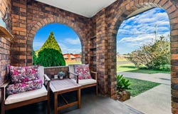 4 Ripley Avenue, Pialba, Qld 4655