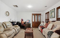 77 Manor Lakes Boulevard, Manor Lakes, Vic 3024