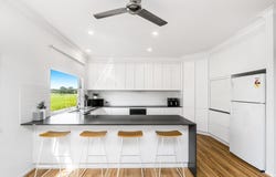 230 Baraang Drive, Broadwater, NSW 2472