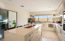 18 Black Swan Rise, Beeliar, WA 6164