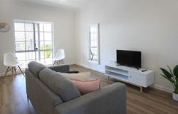 40/87-91 Earl Street, Westcourt, Qld 4870