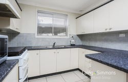 8 Farmer Place, St Clair, NSW 2759