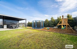 71 Highcliffe Road, Leneva, Vic 3691