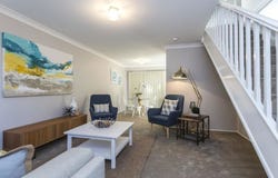 2/20 Hollingsford Crescent, Carrington, NSW 2294
