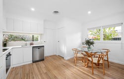 9 Drechsler Street, Flora Hill, Vic 3550