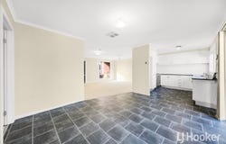 1/5 Russell Street, Darley, Vic 3340