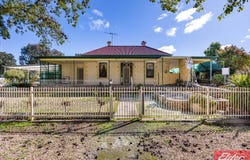 3 Adelaide Road, Greenock, SA 5360