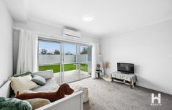 8/19 Sudbury Road, Mirrabooka, WA 6061