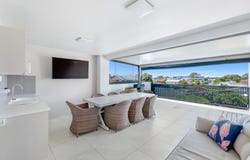1/23 Abalone Avenue, Paradise Point, Qld 4216