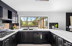 1372 Whittlesea-Yea Road, Kinglake West, Vic 3757