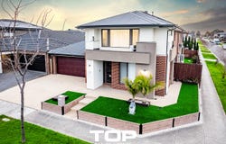 15 Aminya Drive, Clyde North, Vic 3978