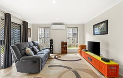22 Renshaw Crescent, Kearneys Spring, Qld 4350
