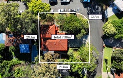 2 Birdvale Street, Taringa, Qld 4068