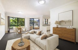 1/56 Coolangatta Road, Coolangatta, Qld 4225