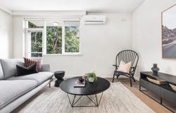 1/8 Robe Street, St Kilda, Vic 3182