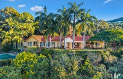 4 Tolhurst Court, Tallai, Qld 4213