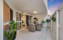 1/5 Links Court, Woorim, Qld 4507