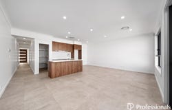 5 Crop Crescent, Wilton, NSW 2571