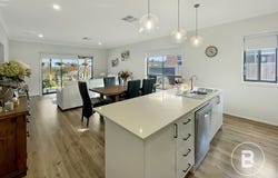 13 Dante Crescent, Bonshaw, Vic 3352