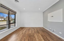 5 Graziers Road, Googong, NSW 2620