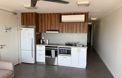 2 / 9 First Avenue, Onslow, WA 6710