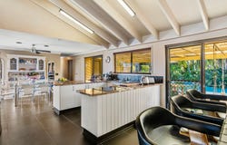 10 Giro Place, Ashmore, Qld 4214