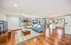 54 Helsham Street, Point Vernon, Qld 4655