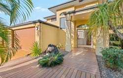2 Grenoble Place, Ormiston, Qld 4160