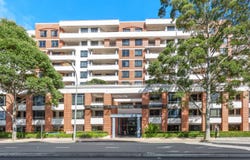 140/121-133 Pacific Highway, Hornsby, NSW 2077