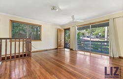 3 Fawkner Street, Chapel Hill, Qld 4069