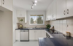 2/89 Herries Street, East Toowoomba, Qld 4350