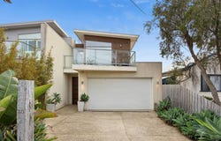 30 Beach Road, Torquay, Vic 3228