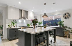 13 Sedge Street, Clyde North, Vic 3978