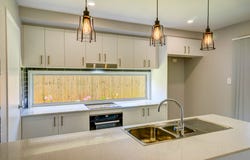 18 Aimeo Esplanade, Russell Island, Qld 4184