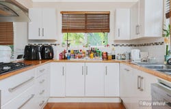 381 Marsh Avenue, Frenchville, Qld 4701