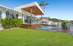 35 Boomerang Crescent, Sorrento, Qld 4217