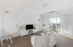 19/32 Congenial Loop, Atwell, WA 6164