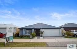 10 Alkoomi Way, Pearsall, WA 6065