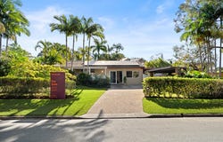 10 Evans Drive, Benowa, Qld 4217