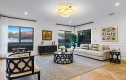 2 Groom Court, Glen Waverley, Vic 3150