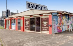 176 Anzac Avenue, Harristown, Qld 4350