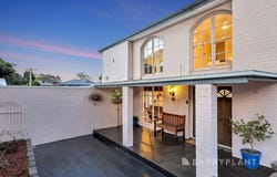 5 Keats Court, Ashwood, Vic 3147