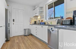 4 Dougan Close, Windradyne, NSW 2795