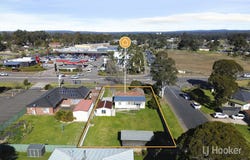 9 Thirlmere Way, Tahmoor, NSW 2573