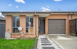 24 Audrey Cahn Street, MacGregor, ACT 2615