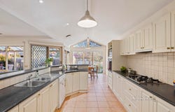 310 Maroondah Highway, Croydon, Vic 3136
