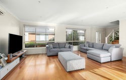 2/149-151 Roberts Street, Essendon, Vic 3040