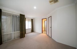 16 Stradbroke Gardens, Ridgewood, WA 6030